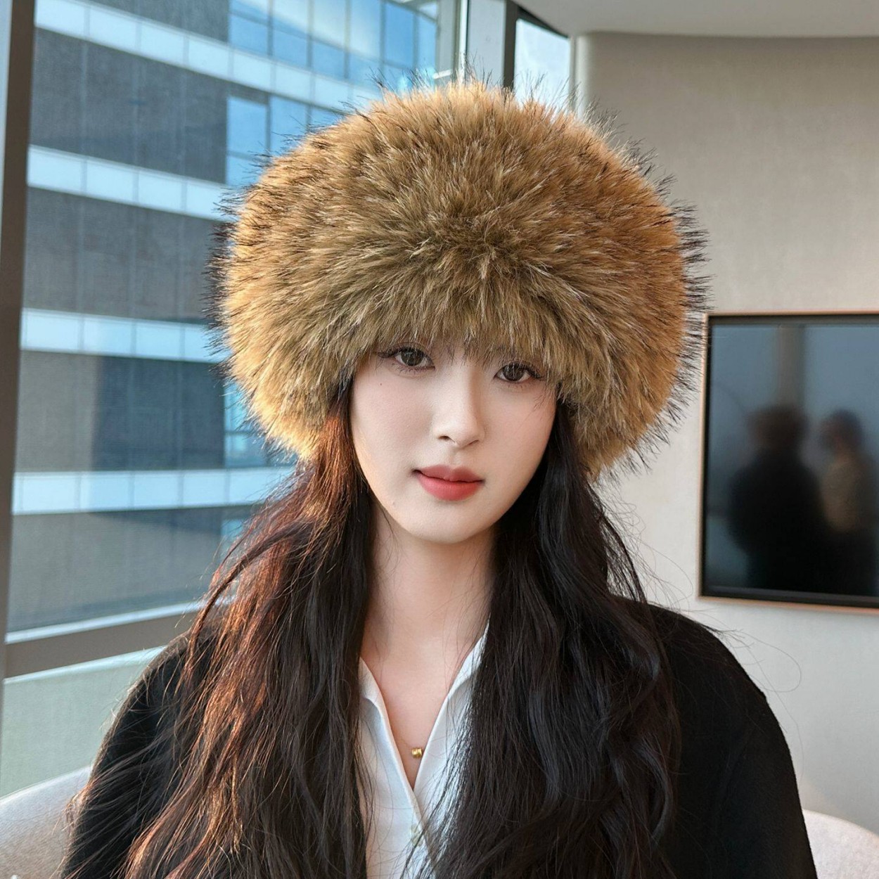 柔らかなフェイクフォックスファーの円形オープントップハット、 - Knit Beanie Hat Warm のレビューと価格