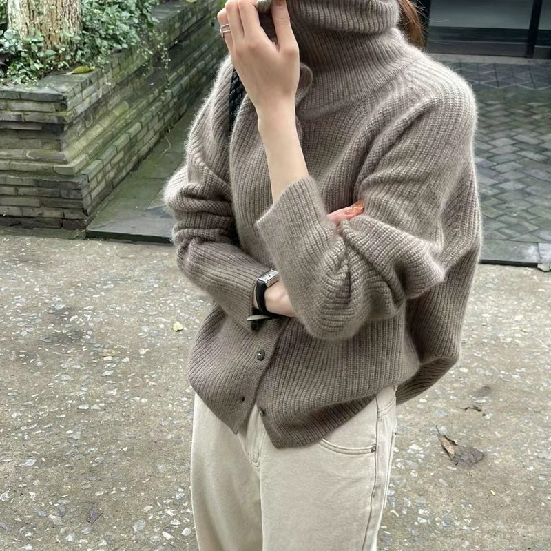 タートルネックカーディガンレディース 100% ピュアウール - Wool Coat Peacoat のレビューと価格