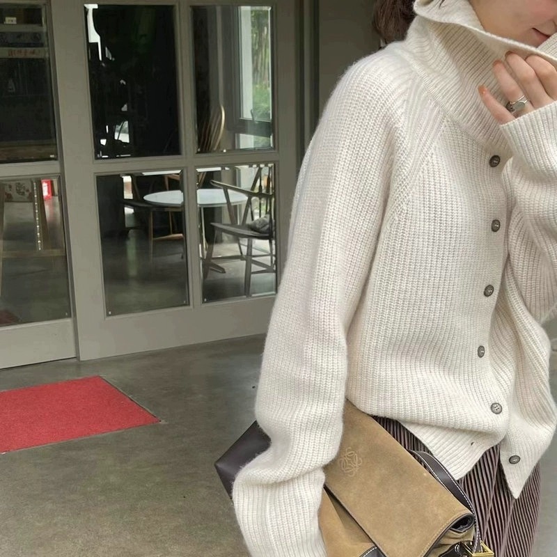 タートルネックカーディガンレディース 100% ピュアウール - Wool Coat Peacoat のレビューと価格